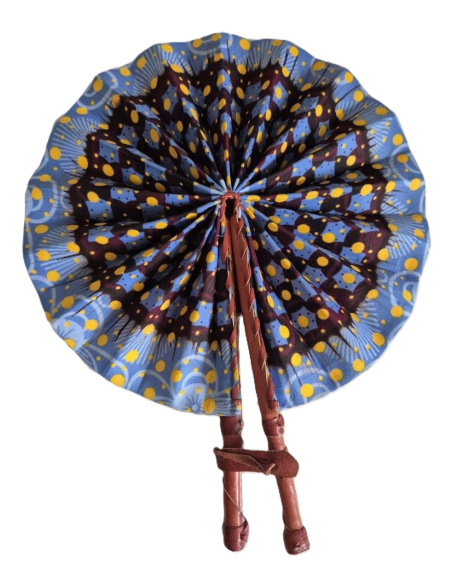 Éventail en wax et cuir fait main – Accessoire artisanal chic et unique