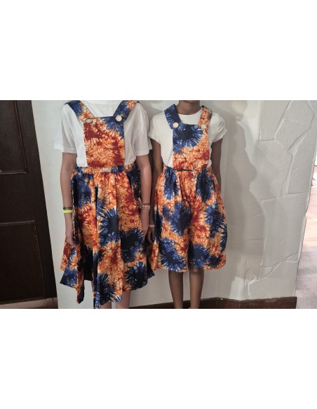 Robe salopette fillette en Wax Étnique & Colorée – Tissu Africain Authentique | Olayek