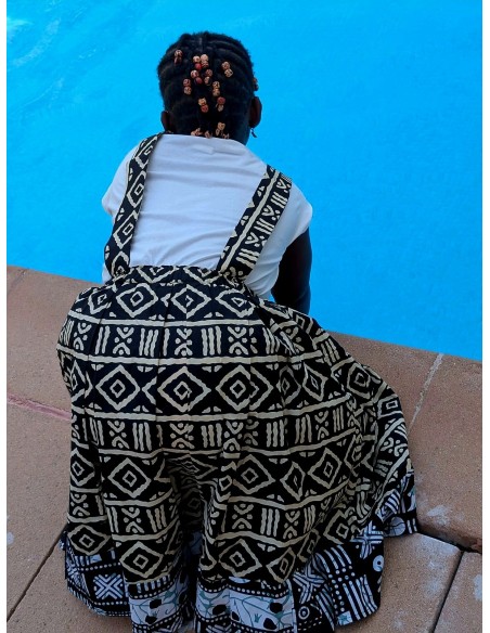 Robe salopette fillette en Bogolan Étnique & Colorée – Tissu Africain Authentique | Olayek