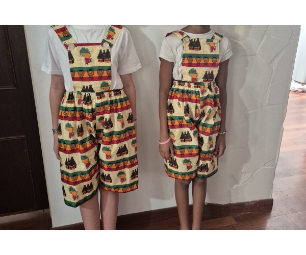 short-salopette-en-wax-ethnique-fillette-olayek.jpg