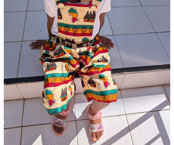 Short salopette fillette en Wax Étnique & Colorée – Tissu Africain Authentique | Olayek